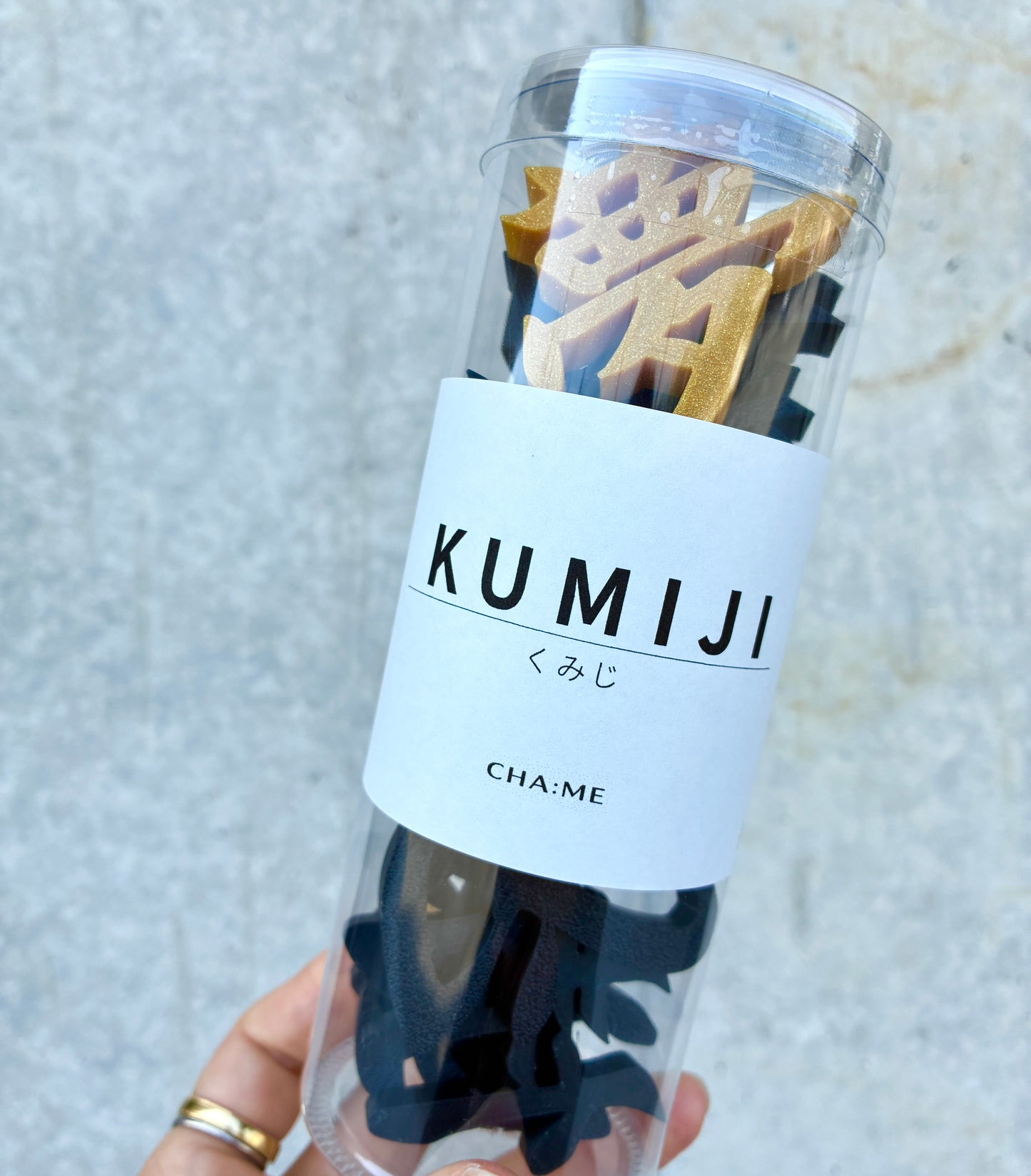 KUMIJI(くみじ)－漢字を積み上げる知育玩具－